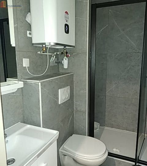 Studio meublé 22m² Saint-Étienne 42000 - Meublé, DPE C - Photo 3