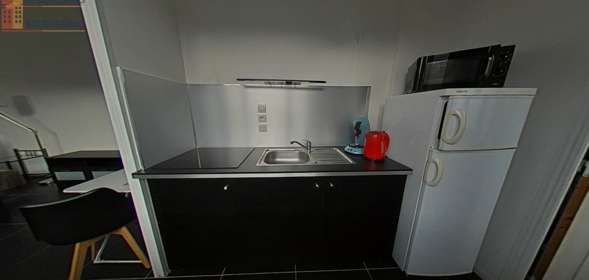 Studio meublé 23m² Saint-Étienne 42000 - Meublé, 1er étage - Photo 13