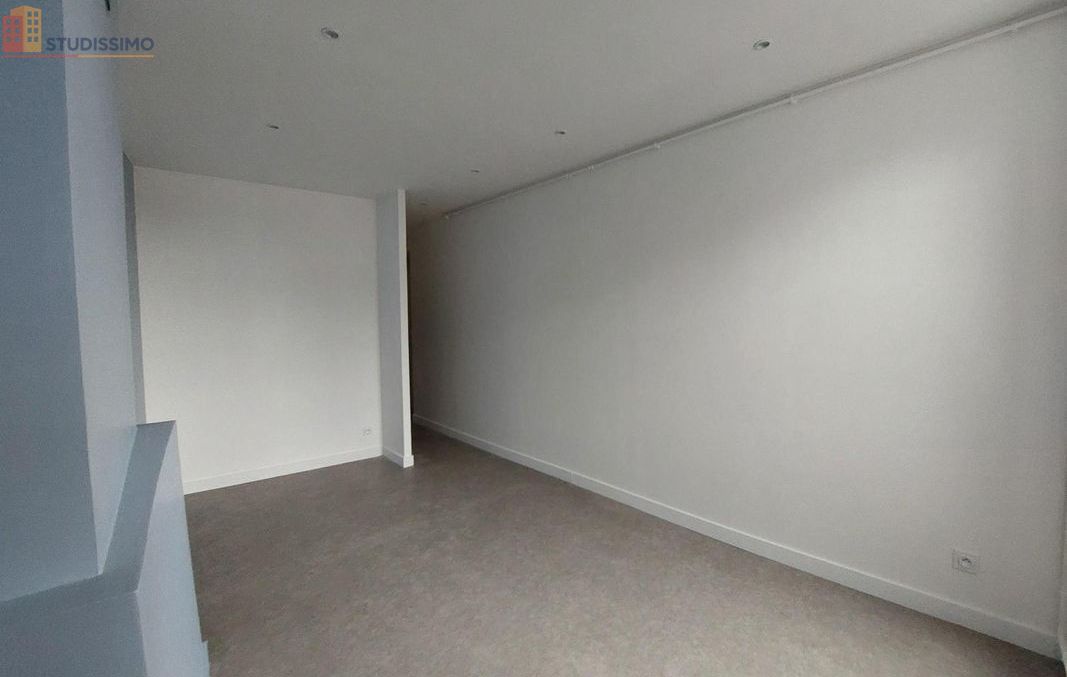 Studio 31m² Saint-Étienne centre - Étage 3, DPE D - Photo 7