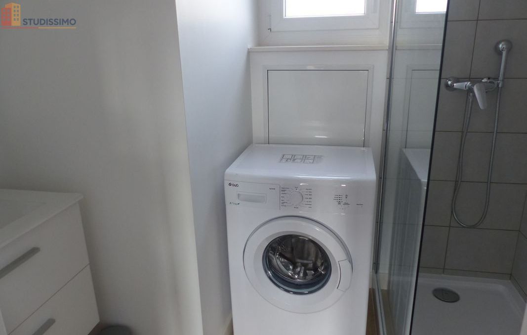 Studio meublé 18m² Roanne 42300 - Meublé, 2e étage - Photo 1