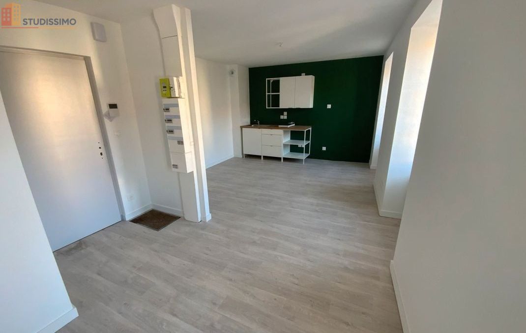 Studio 29m² Montbrison - Parking, proche école infirmière - Photo 11