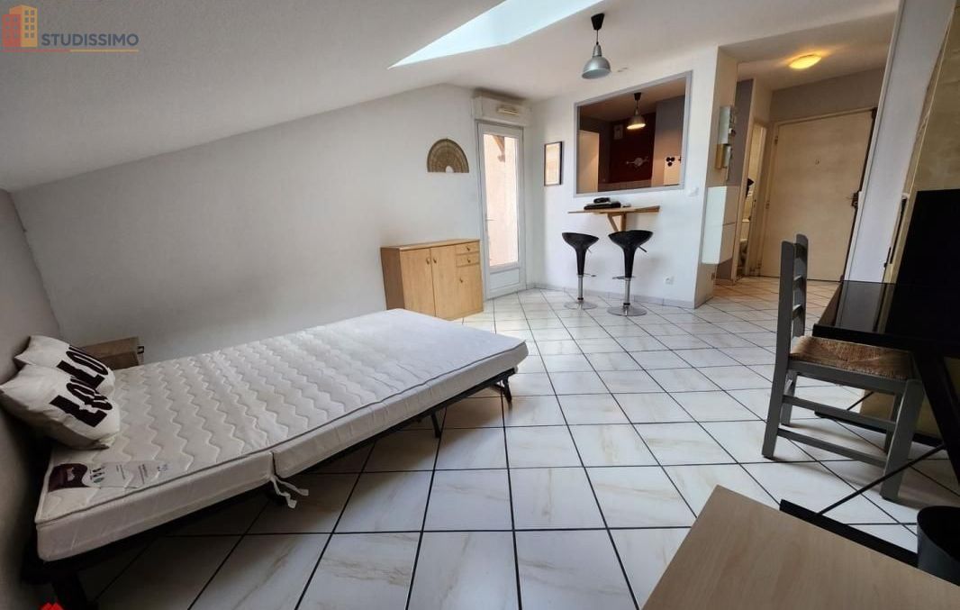 Studio 25m² Roanne - Copro DPE C - Photo 9