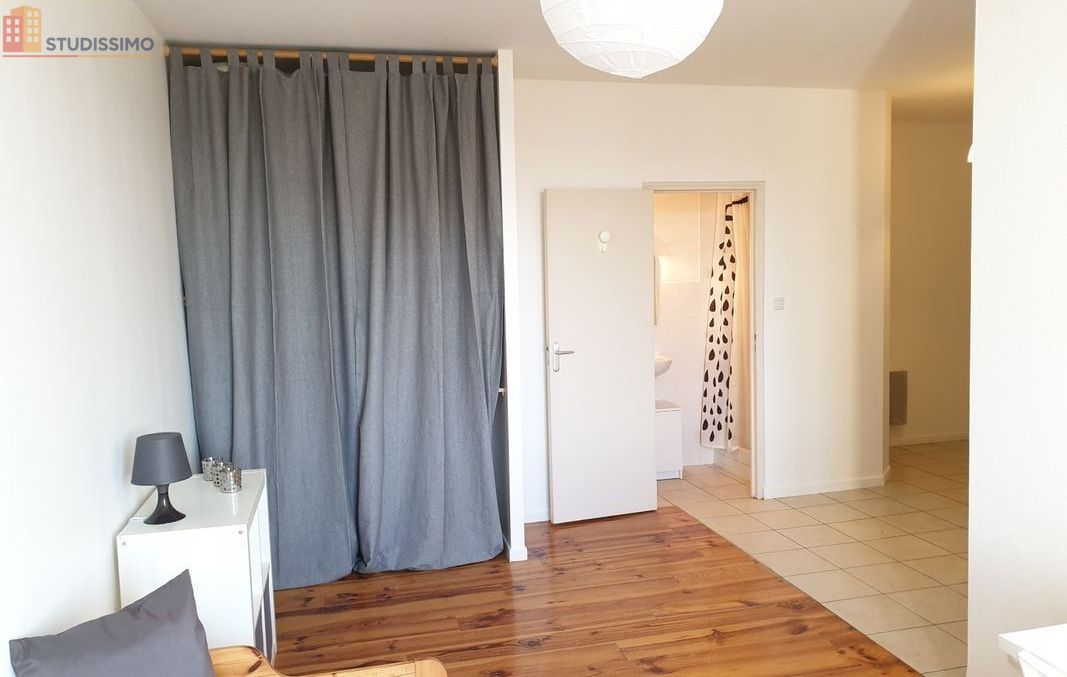 Studio meublé 24m² Saint-Étienne - Lumineux, pour étudiant - Photo 11