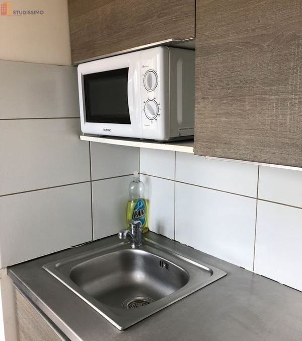 Studio 22m² Roanne - Meublé, DPE D - Photo 3