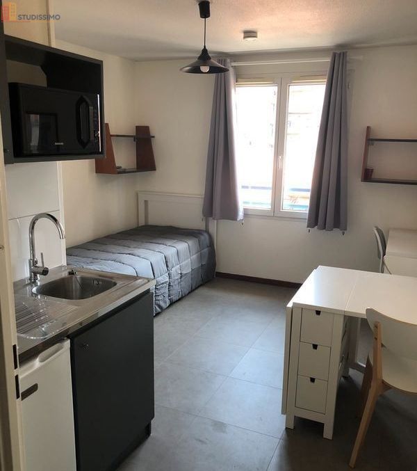 Studio meublé 19m² Saint-Étienne 42100 - Lumineux, étage élevé - Photo 4