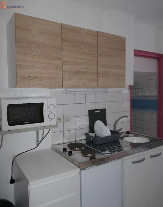 Studio meublé 12m² Saint-Étienne 42000 - Meublé, 1er étage - Photo 23