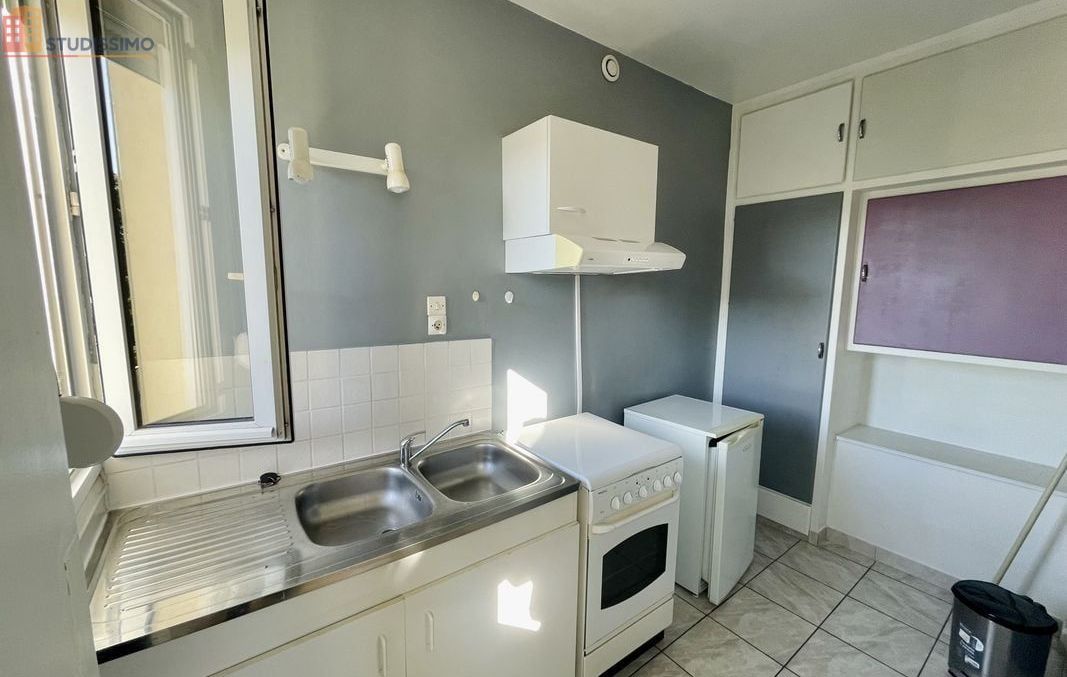 Studio 26m² Saint-Étienne 42000 - Photo 3
