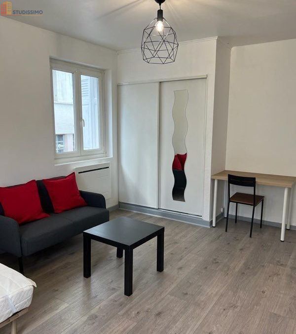 Studio meublé 30m² Saint-Étienne - Meublé, quartier Bergson - Photo 1