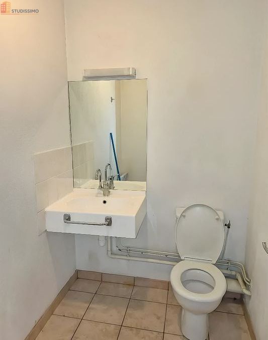Studio meublé 18m² Saint-Étienne 42100 - Proche université, sécurisé - Photo 4