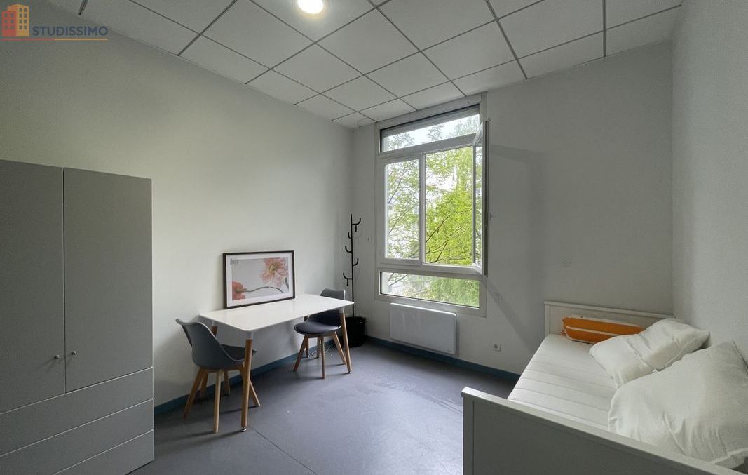 Studio meublé 20m² Saint-Étienne 42100 - Meublé, DPE D - Photo 8