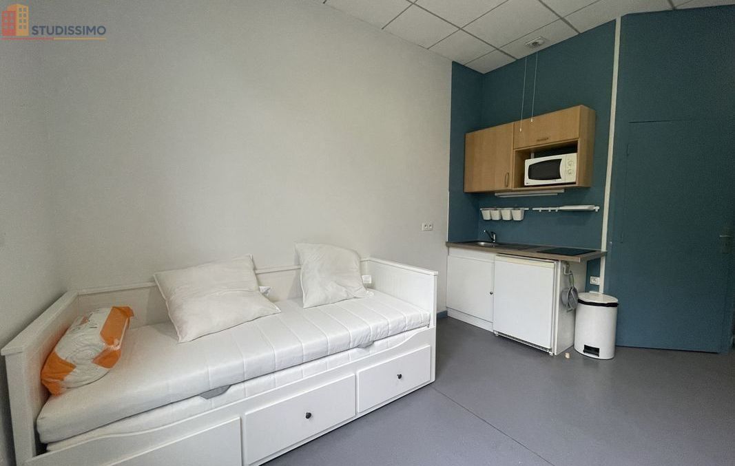 Studio meublé 20m² Saint-Étienne 42100 - Meublé, DPE D - Photo 9