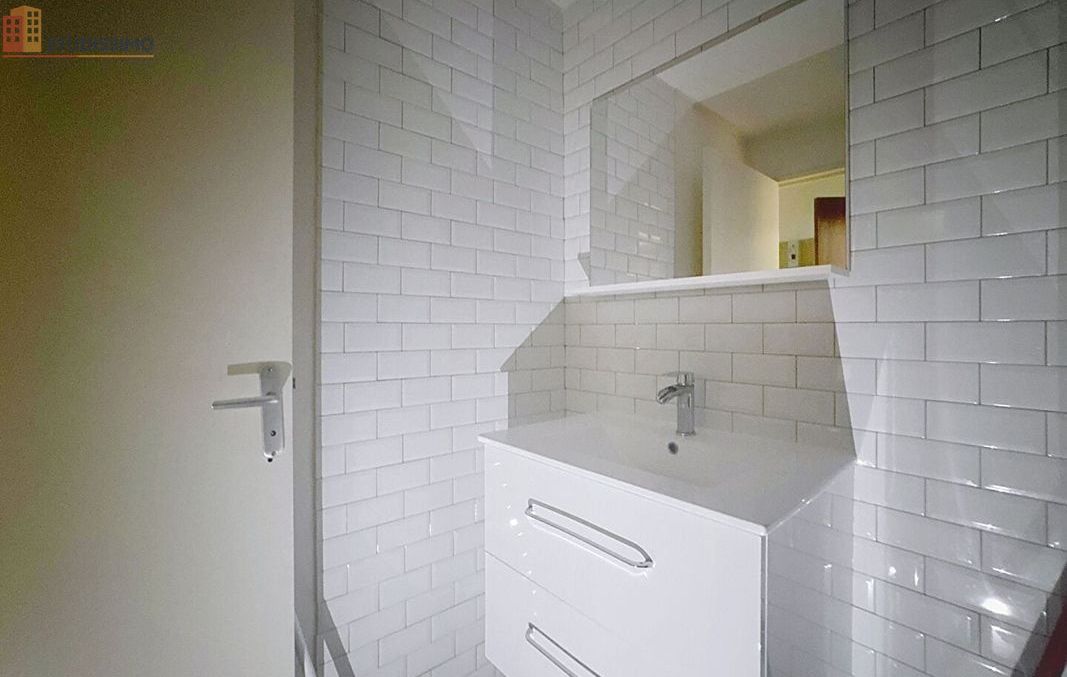 Studio meublé 18m² Saint-Étienne 42100 - Meublé, DPE D - Photo 3
