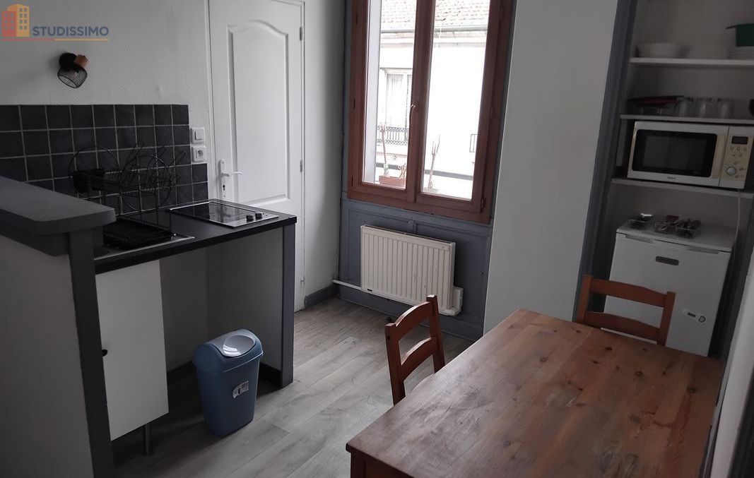 Studio meublé 30m² Saint-Étienne 42000 - Lumineux, 3e étage - Photo 10
