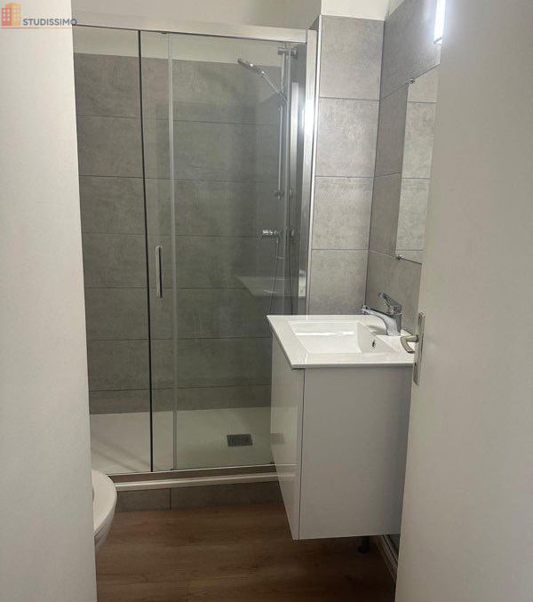 Studio 28m² Saint-Chamond - Lumineux, cuisine séparée - Photo 2
