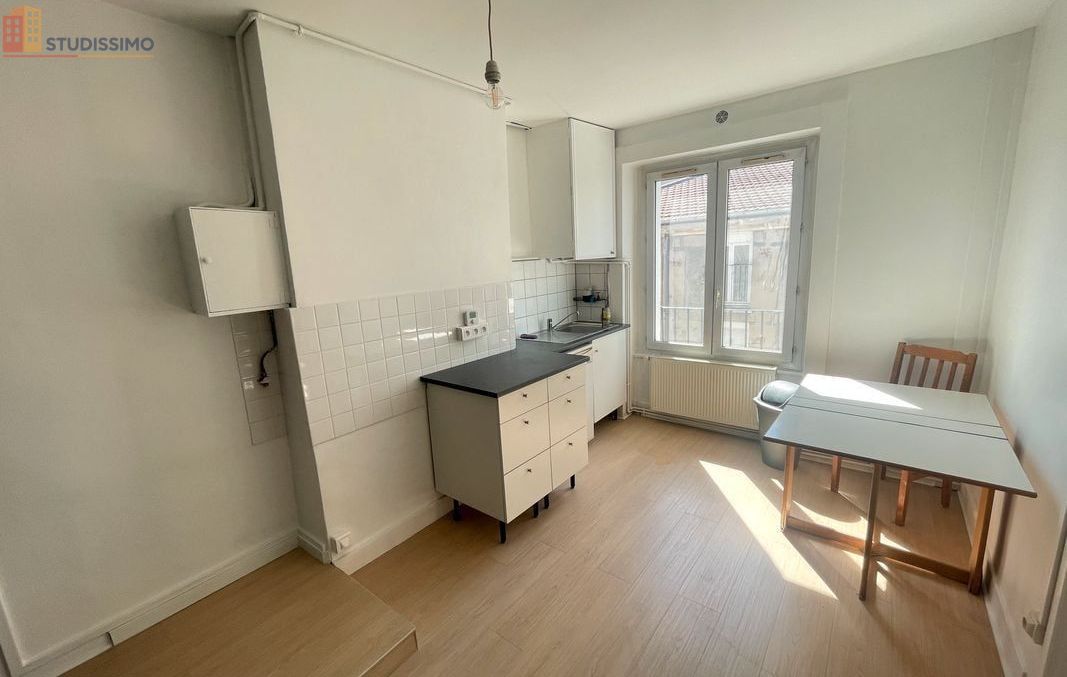 Studio 41m² Saint-Étienne 42000 - Calme, lumineux - Photo 18