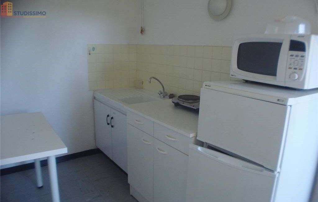 Studio meublé 28m² Saint-Étienne 42000 - Meublé, 1 pièce - Photo 4