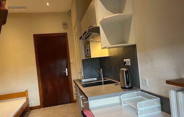 Studio meublé 21m² Montbrison - Meublé, 1er étage - Photo 4