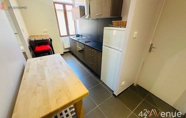Studio meublé 30m² Saint-Étienne 42000 - Meublé, 3e étage - Photo 4