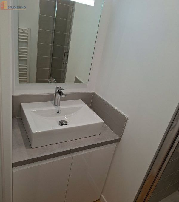 Studio meublé 22m² Montbrison centre - Meublé, lumineux - Photo 4