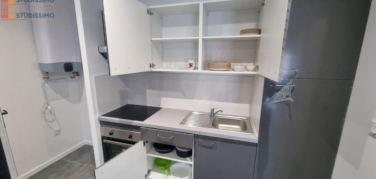 Studio meublé 29m² Saint-Étienne 42000 - Meublé, DPE C - Photo 2