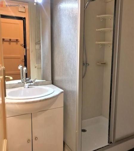 Studio 33m² Saint-Étienne 42100 - Meublé, 2e étage - Photo 2