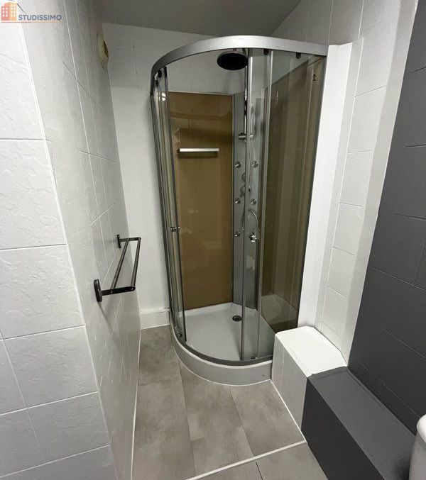 Studio meublé 24m² Saint-Étienne 42100 - Meublé, lumineux - Photo 3