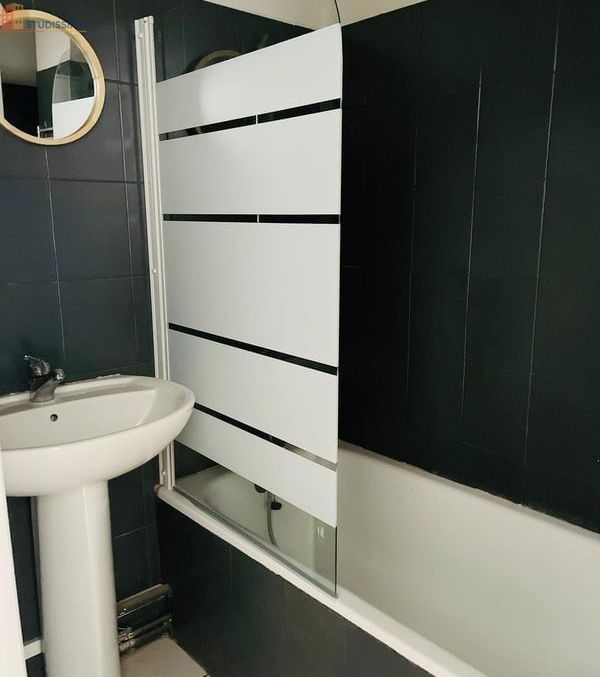 Studio meublé 16m² Saint-Étienne centre - Meublé, étudiant - Photo 2