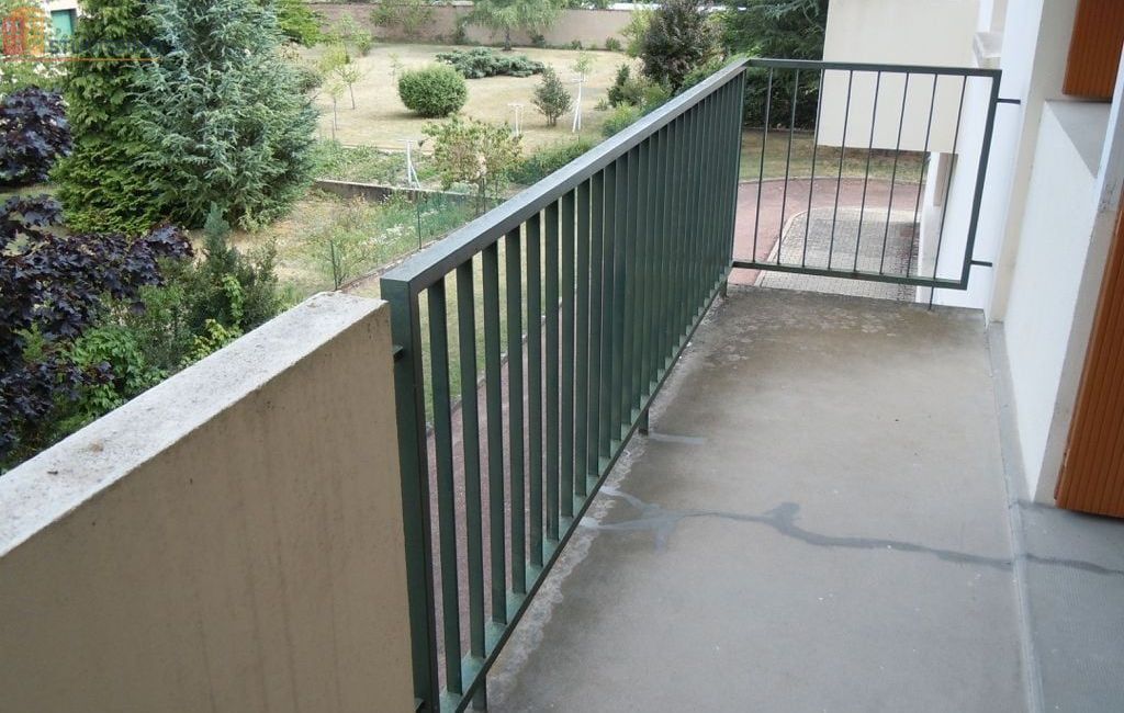 Studio meublé 32m² Roanne - Proche IUT et hôpital - Photo 13