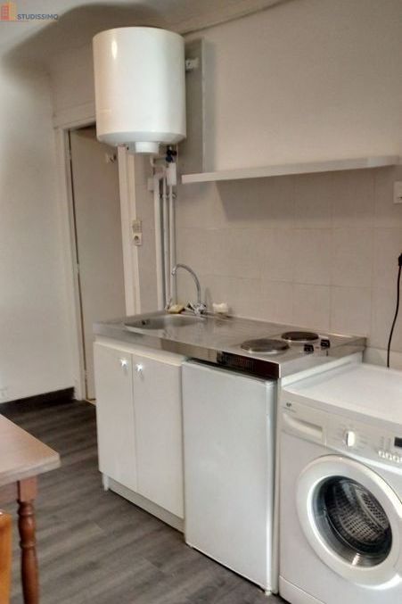 Studio 22m² Rive-de-Gier - DPE C, 2e étage - Photo 12