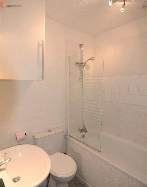Studio 25m² Saint-Étienne 42000 - Sur cour, proche commerces - Photo 2