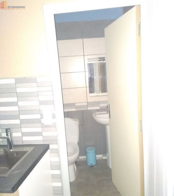 Studio meublé 40m² Saugues - Meublé, dernier étage - Photo 1
