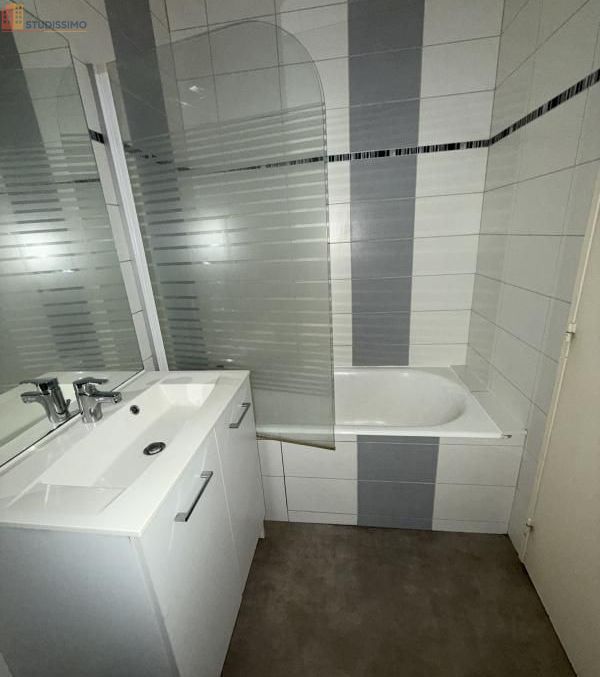 Studio 39m² Brives-Charensac - Étage élevé, lumineux - Photo 2