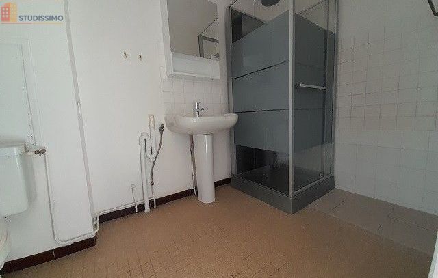 Studio 28m² Brioude - 2e étage, lumineux - Photo 3