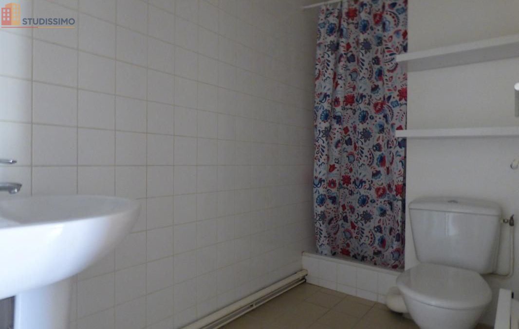 Studio meublé 20m² Le Puy-en-Velay - Meublé, DPE C - Photo 2