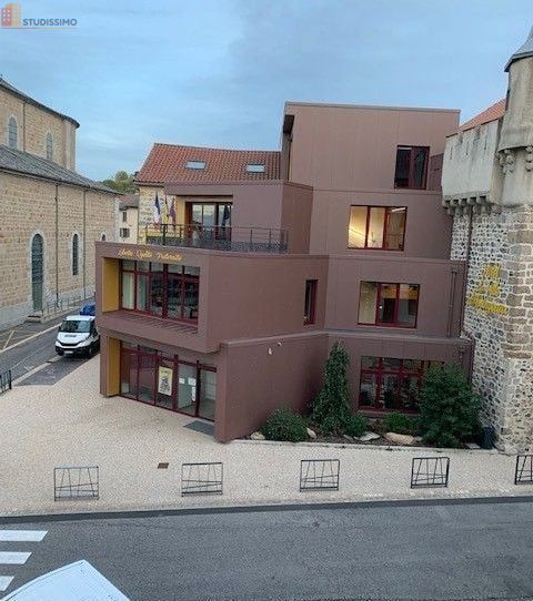 Studio à Yssingeaux