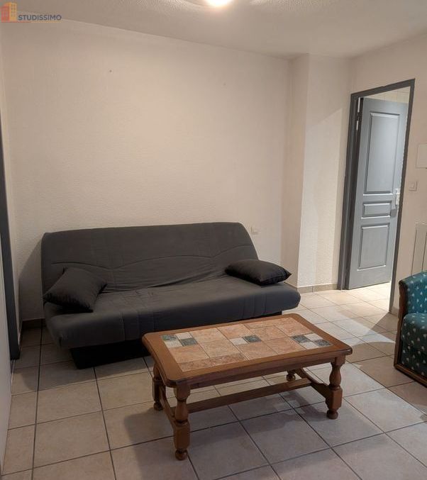Studio 24m² Le Puy-en-Velay - Meublé, dernier étage - Photo 2
