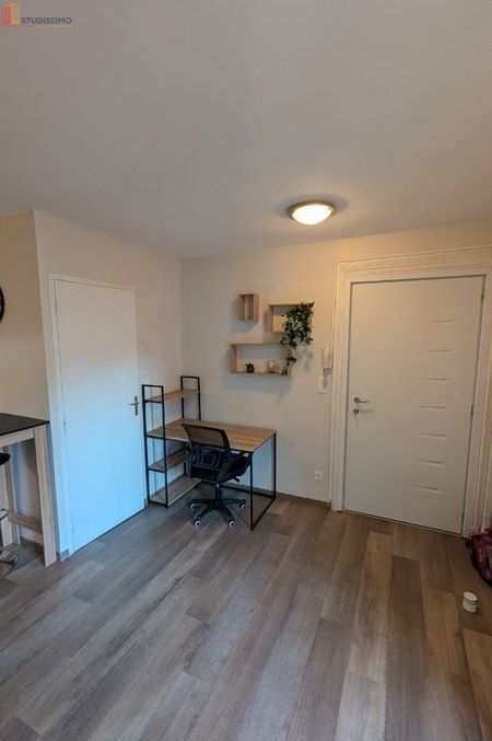 Studio meublé 23m² Le Puy-en-Velay - Rénové, idéal étudiant - Photo 1