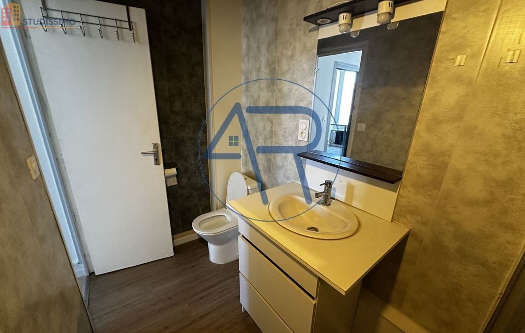 Studio 28m² Sainte-Florine - Meublé, 1er étage - Photo 4