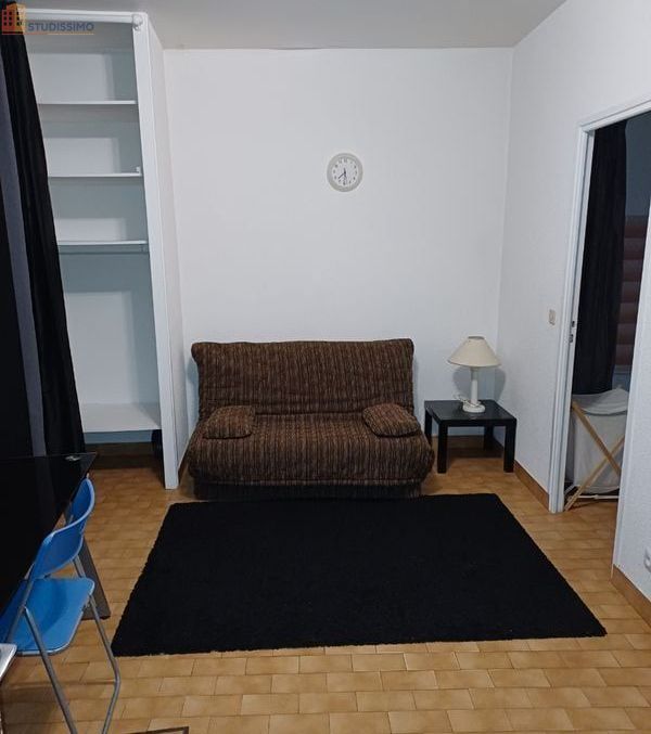Studio meublé 21m² Brioude centre - Calme, proche commerces - Photo 1