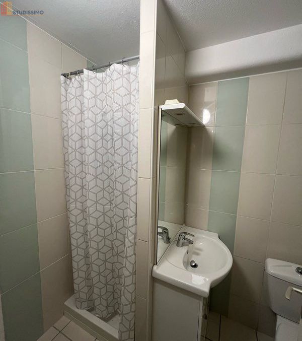 Studio 23m² Le Puy-en-Velay - Entièrement rénové - Photo 9