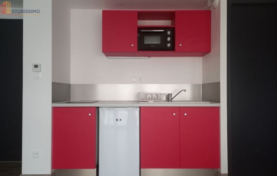 Studio meublé 22m² Yssingeaux - Lumineux, meublé - Photo 9