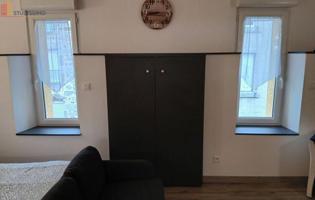 Studio meublé 22m² Yssingeaux - Meublé, 3e étage - Photo 0