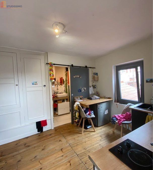 Studio meublé 20m² Le Puy-en-Velay - Hyper centre, dernier étage - Photo 7