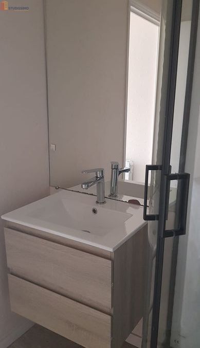 Studio 12m² Le Puy-en-Velay - Étage élevé, lumineux - Photo 1