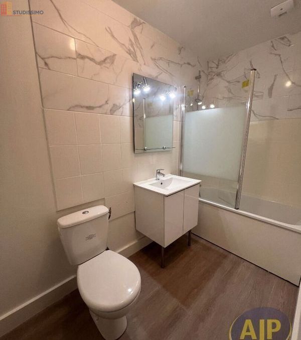 Studio 31m² Châteaubriant - DPE C, 1er étage - Photo 2