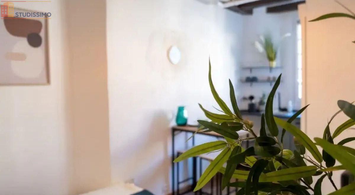 Studio 13m² Nantes centre - Meublé, étage élevé - Photo 1