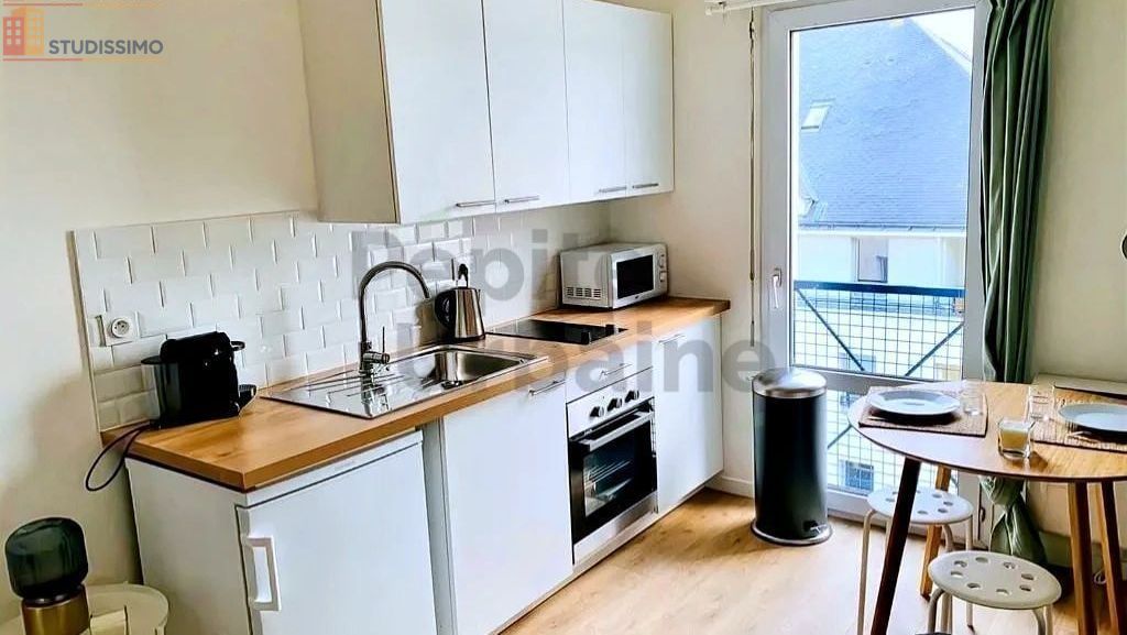 Studio meublé 18m² Nantes 44100 - Étage élevé, lumineux - Photo 2