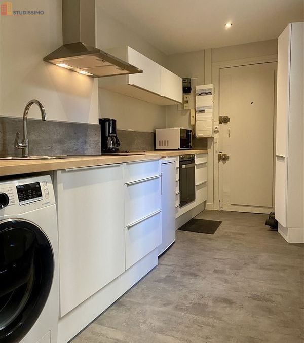 Studio meublé 33m² Nantes centre - Meublé, 2e étage - Photo 7