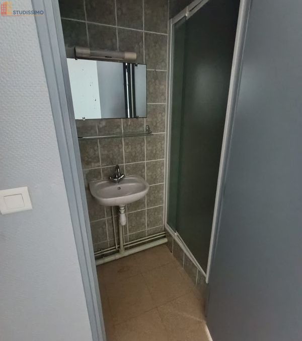 Studio meublé 16m² Saint-Nazaire - Meublé, 1er étage - Photo 31