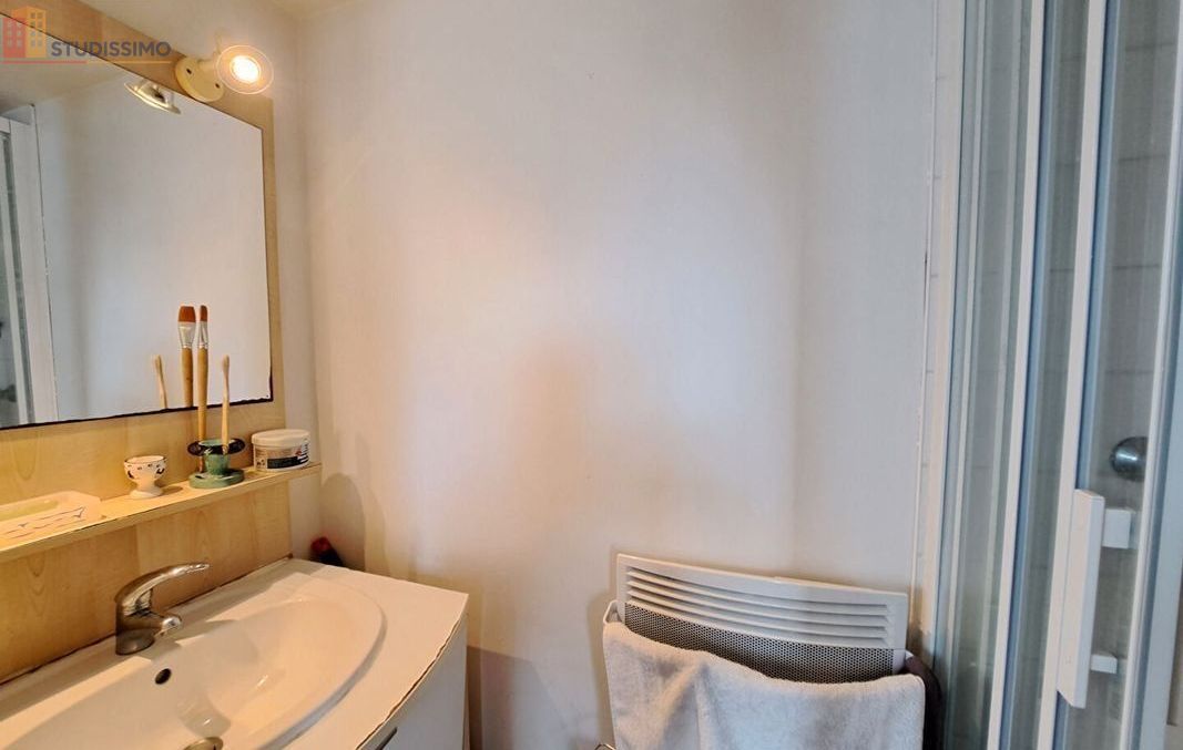 Studio meublé 19m² Nantes 44000 - Meublé, 1er étage - Photo 11
